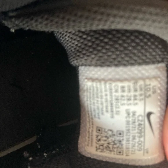 Nike black Gianni’s antetokounmpo size 10.5 mens used - Picture 8 of 10